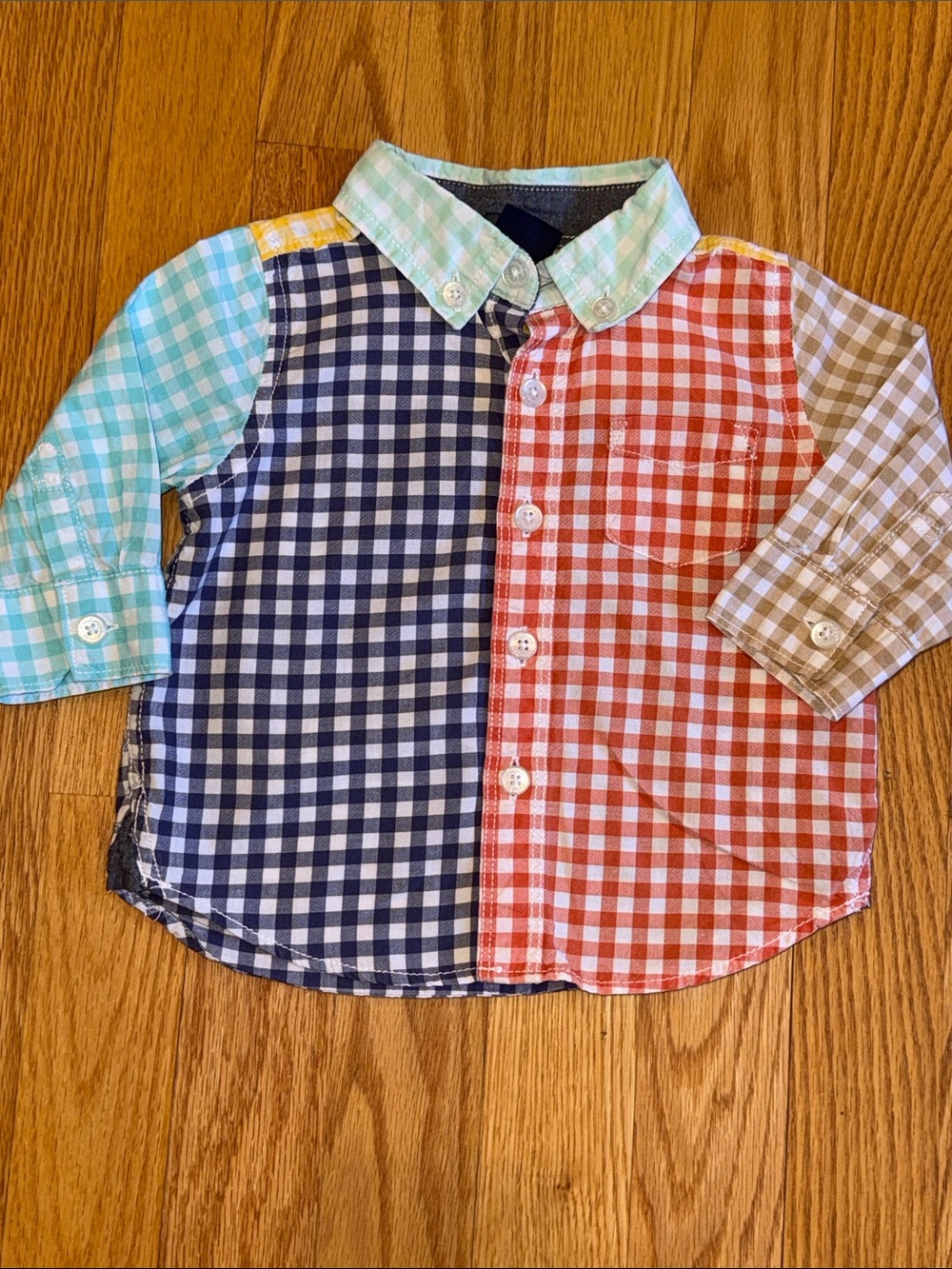 🐻 babyGap Kids Multi-Color Gingham Button-Up Shirt 3-6 months